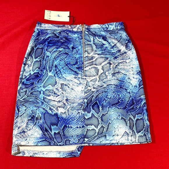 BLUE D’AZUR skirt stretchy white blue snake 6 - Picture 4 of 10